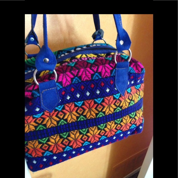 Handbags - Authentic hand crafted Boho Guatemalan Purse